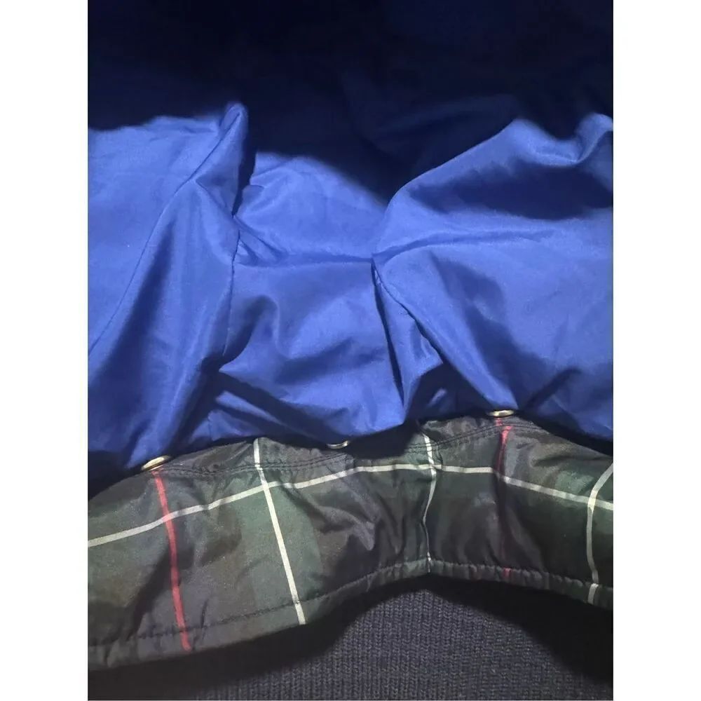 J. Crew plaid puffer vest features removable hood XS - Picture 10 of 12